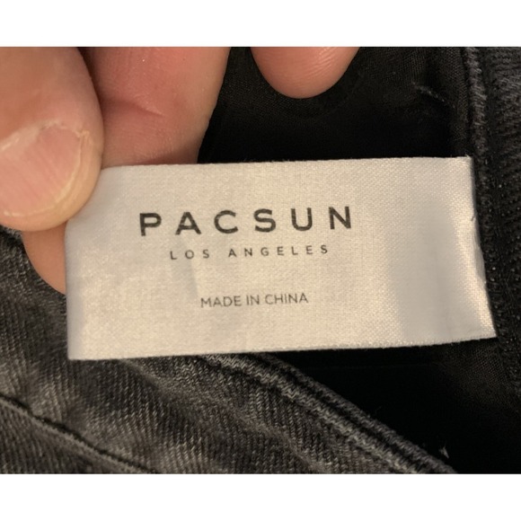 PacSun Mom Shorts 25 Black Faded Distressed Woman's 25x2 Cut Off Cuffed Booty - Picture 2 of 8
